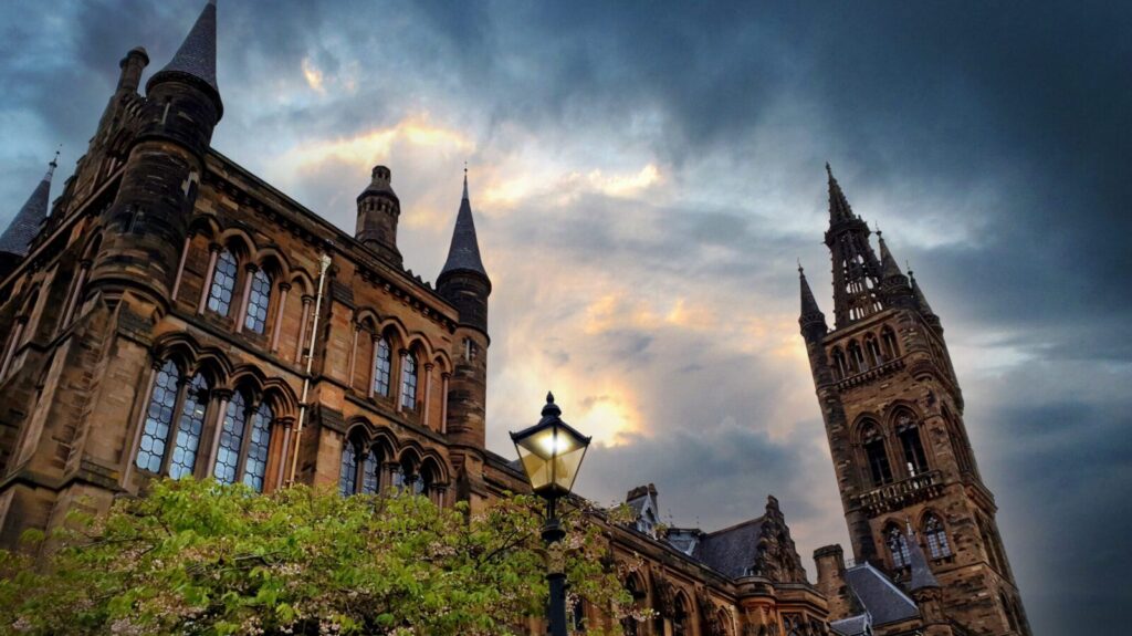 Image of Glasgow University main building