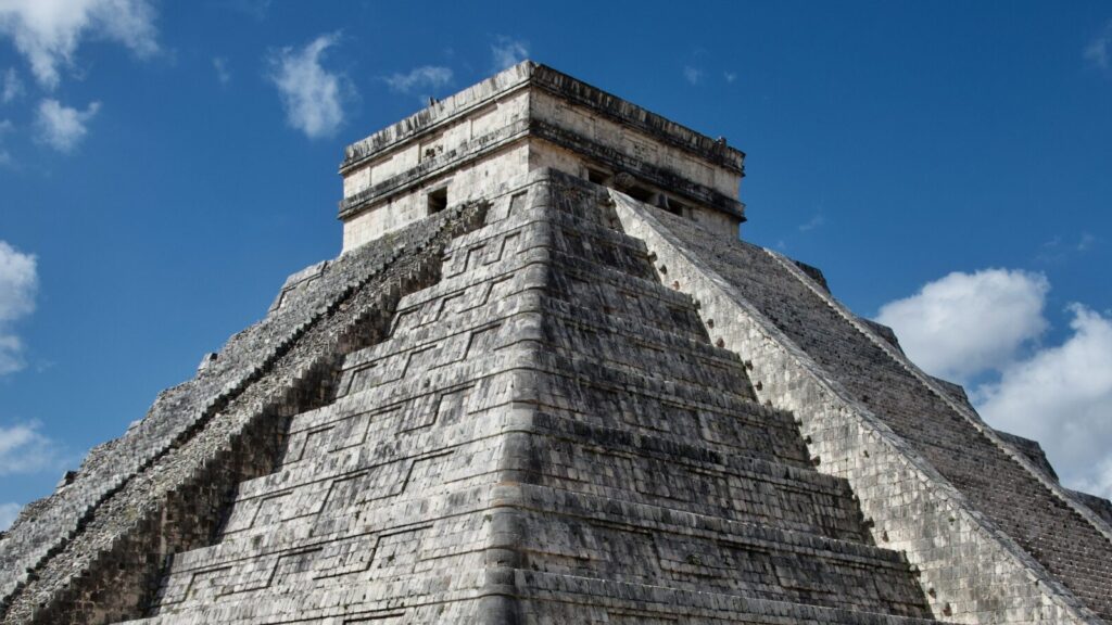 Photo of the pyramid of Chichen Itza in Mexico where Alejandro Martínez worked.