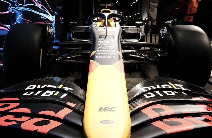 Close up image of a Red Bull F1 car representing Ricciardo