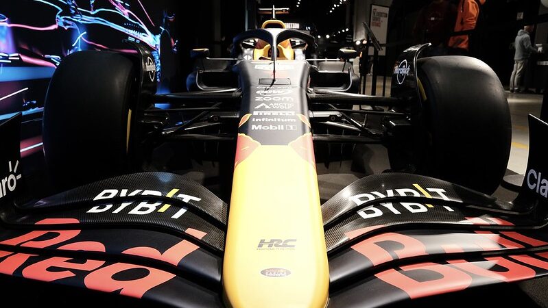 Close up image of a Red Bull F1 car representing Ricciardo